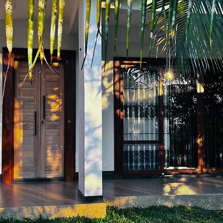 Windy Villa 波隆纳鲁沃 外观 照片